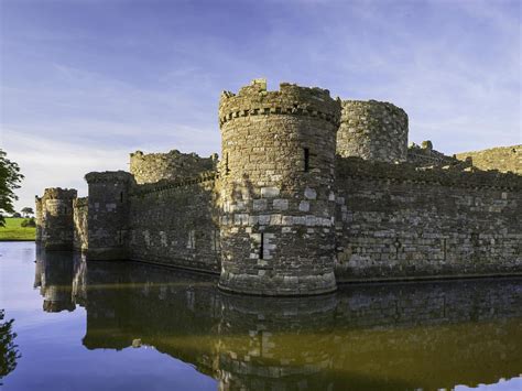 Beaumaris castle, Isle of Anglesey, Wales | Castles in wales, Oxford england photography, Lake ...