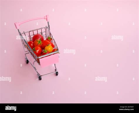 Grocery background hi-res stock photography and images - Alamy
