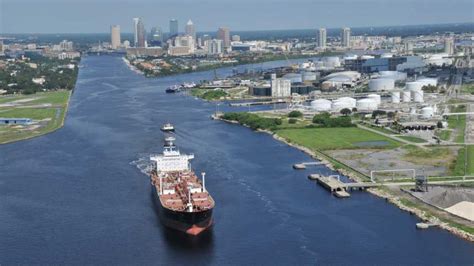 Port Tampa Bay Embarks On Big Plans To Meet Rising Tide Of Global Trade - Growing Produce