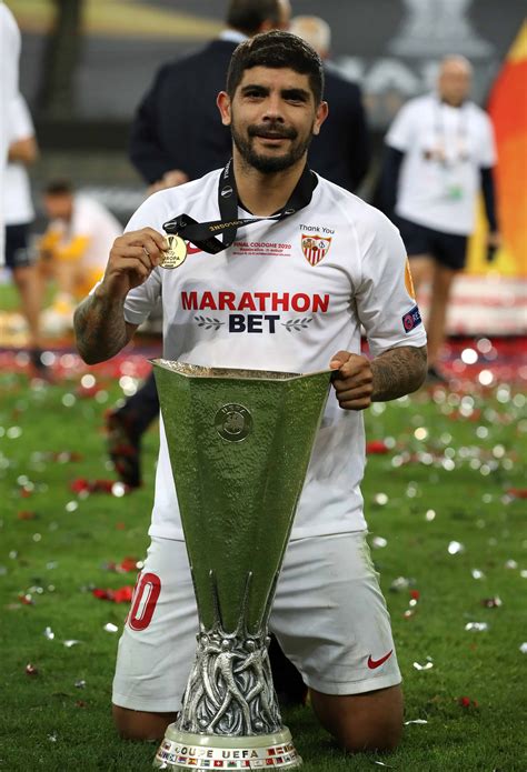 Éver Banega, nominado a mejor jugador de la Europa League - TyC Sports