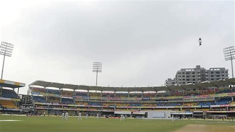 IND vs AUS 2nd ODI: Holkar Cricket Stadium, Indore Pitch Report, Stats ...