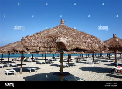 Near noto sicily sloping beach hi-res stock photography and images - Alamy