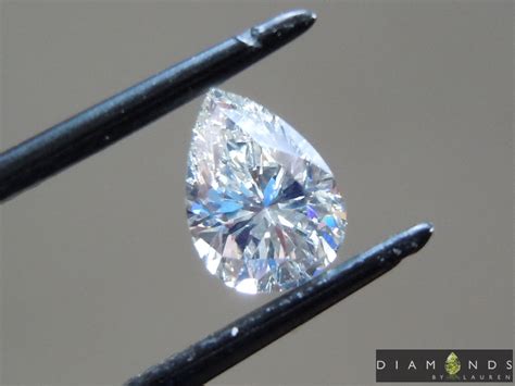 0.70ct H VS2 Pear Diamond Ring