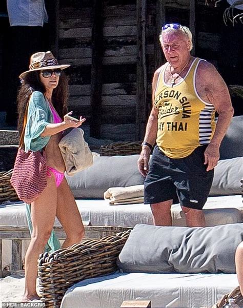 Ric Flair, 71, and bikini-clad wife Wendy Barlow enjoy Thanksgiving ...