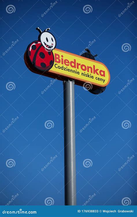 The Logotype of Biedronka Discount Editorial Stock Photo - Image of business, cart: 176938833