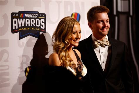 Photos from the red carpet at the 2022 NASCAR Awards | NASCAR