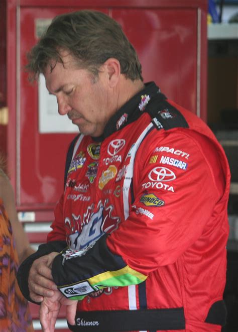 Mike Skinner (racing driver) - Wikipedia