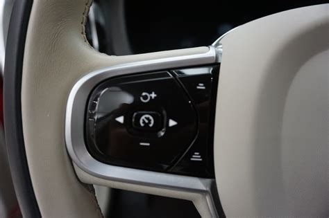 Volvo XC60 Inscription Plug-In Hybrid | Bílar notaðir | Brimborg