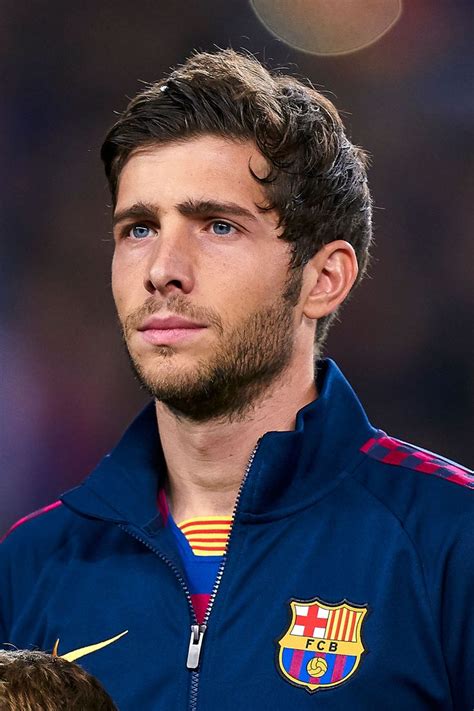 Sergi Roberto, Facial Hair Growth, Fc Barcelona Wallpapers, Football Photos, Sport Man, Dude ...