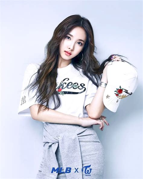 7 Times TWICE's Nayeon Flaunted Her Iconic Visuals In Photoshoots ...