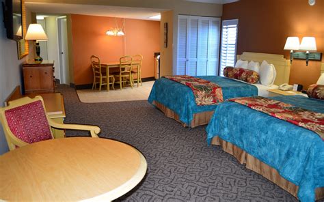 Hotel in Daytona Beach, FL | Rooms | Sun Viking Lodge