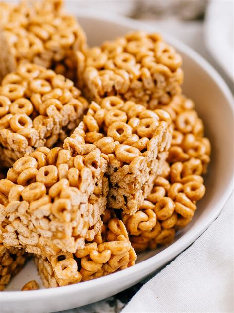 Peanut Butter Cheerio Bars - The Recipe Life