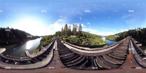 360° view of Stand By Me "Train!" movie scene - Alamy