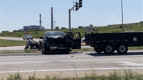 Man killed in James River Fwy. and Sunshine crash identified