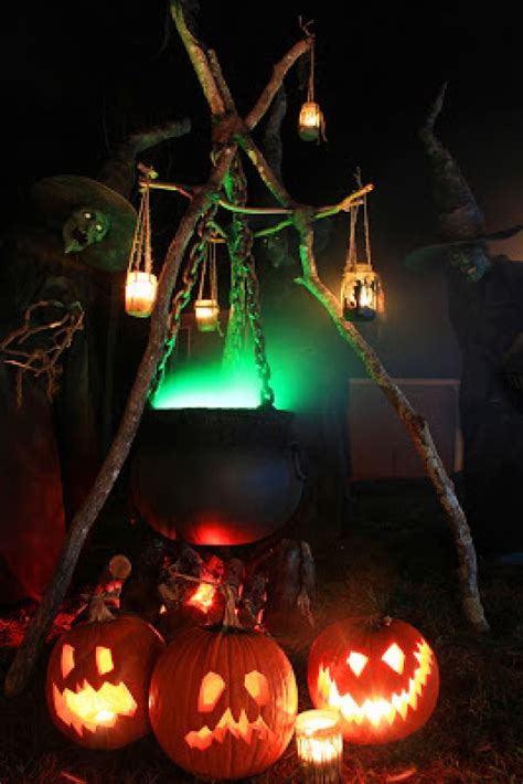 17 DIY Halloween Decorations For Outdoor For A Super Scary Front Yard ...