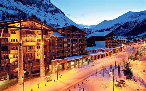 Val d’Isère Resort Guide, Airport Transfers and Information