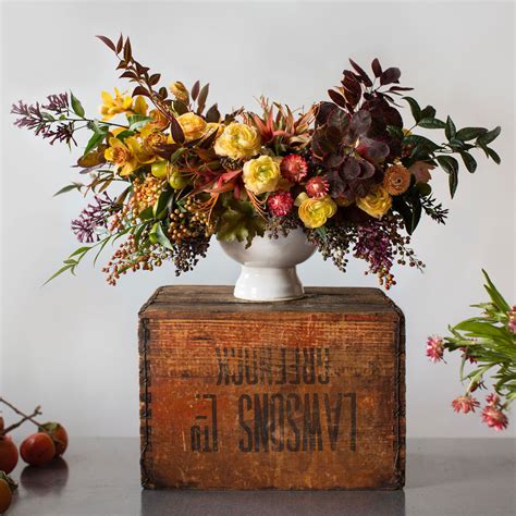 A Stunning Fall Centerpiece's How-To - Sunset Magazine