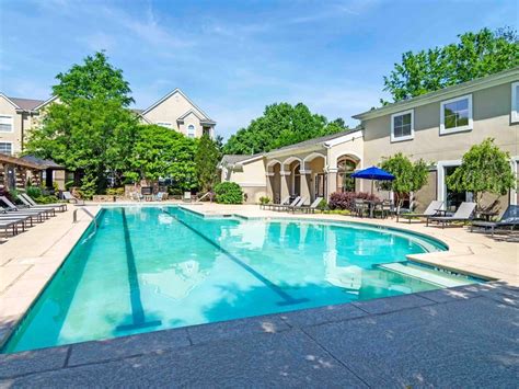 Deerfield Village | Apartments in Alpharetta, GA