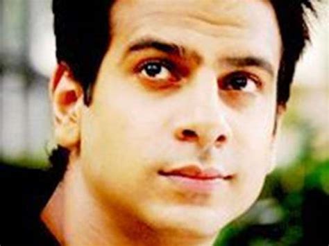 Karan Veer Mehra Height, Age, Family, Wiki, News, Videos, Discussion & More