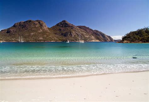 Wineglass Bay, Tasmania | Passions For Life