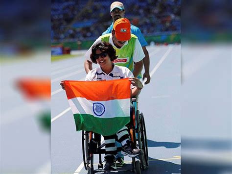 Deepa Malik overcame a spinal tumour to delivers Paralympics Silver medal | Photo Gallery ...