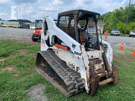 BOBCAT T300 | Online Auctions | EquipmentFacts.com