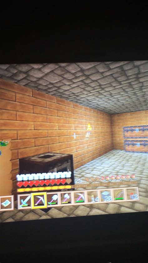 My “secret” redstone chestroom : r/Minecraft