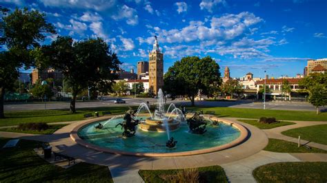 Plaza, Kansas City, Missouri | Dronestagram