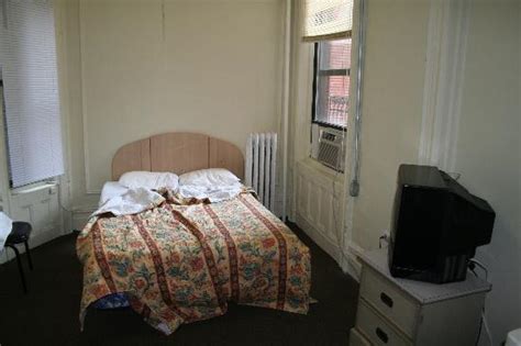 MOUNT ROYAL HOTEL & HOSTEL - Reviews (New York City)