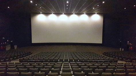 Movie theater - Wikipedia