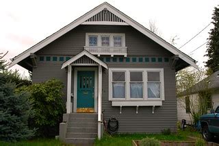 Quintessential Seattle abode, grey, forest green, white wi… | Flickr