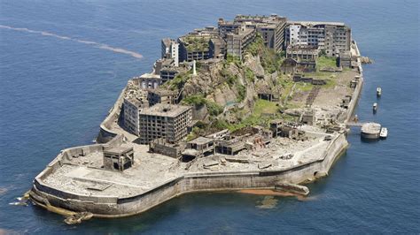 "Hashima Island": Japans verlassene Insel, auf der Endzeitstimmung ...