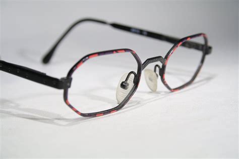 Very Small MENIA model 1029 Vintage 90's Exotic Octagonal Angular Black and Red Metal Glasses ...