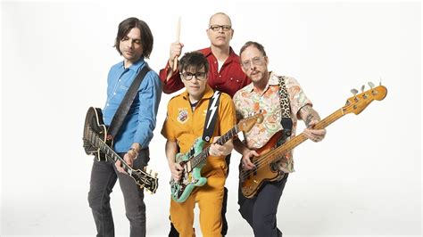 Weezer deliver nothing but joy and classic indie rock hits on latest ...