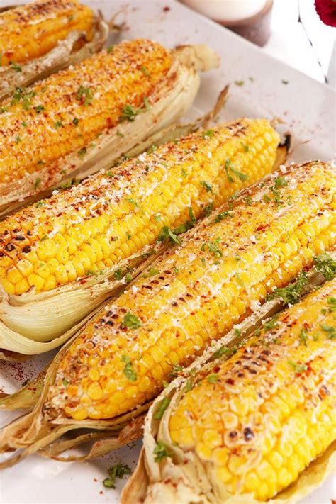 Summer time is here! And this grilled corn on the cob recipe is perfect for the barbecue season ...