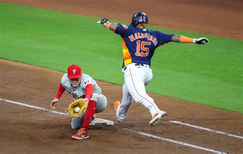 Houston Astros Catcher Martín Maldonado Undergoes Offseason Surgery ...