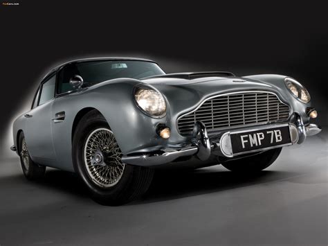 James Bond's Aston Martin DB5, the most famous car in the world ...