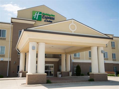 Holiday Inn Express & Suites Northwood Hotel by IHG