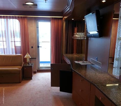 Carnival Fascination cabins and suites | CruiseMapper