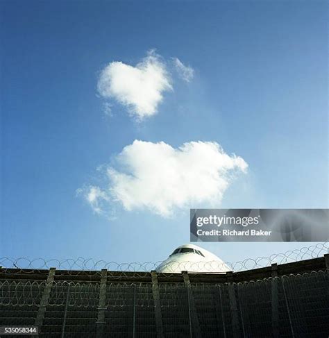 508 Boeing 747 Cockpit Stock Photos, High-Res Pictures, and Images ...