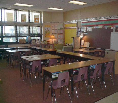 Classroom Seating Arrangements For 24 Students | Cabinets Matttroy