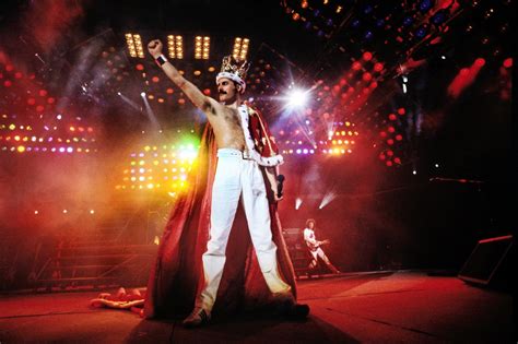 Art Industry News: Freddie Mercury’s Early Drafts for ‘Bohemian Rhapsody’ Go on View at Sotheby ...