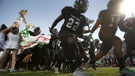 Texas high school football game Lake Ridge - Adams Nov. 24, 2017 | Fort Worth Star-Telegram