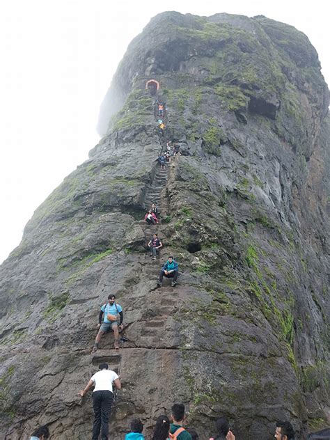 Harihar Fort Trek – Mumbai Hikers