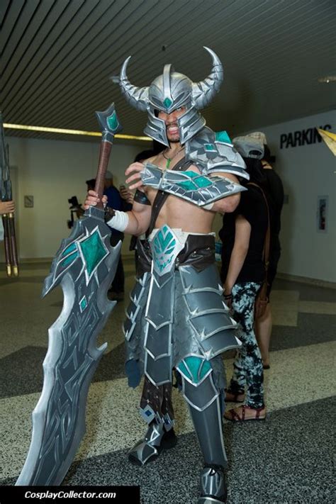 Tryndamere par Junkers Cosplay (FanimeCon 2013) | D, Videogames and Cosplay