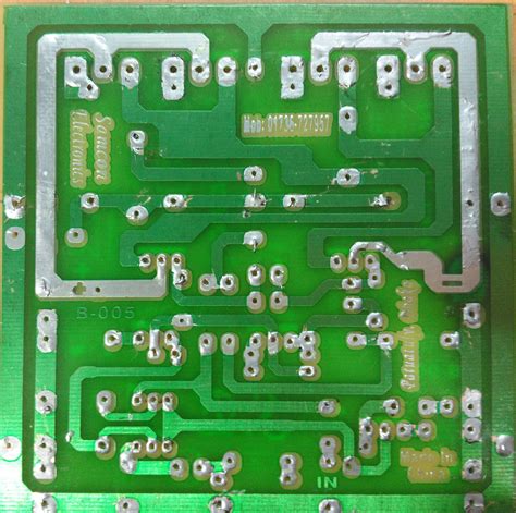 transistor circuit diagram of 2sa1943 and 2sc5200 | Circuit diagram, Diy amplifier, Circuit