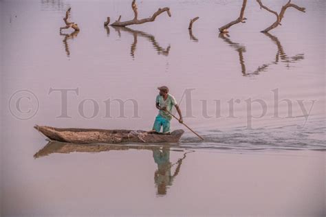 Fisherman Dugout Canoe – Tom Murphy Photography