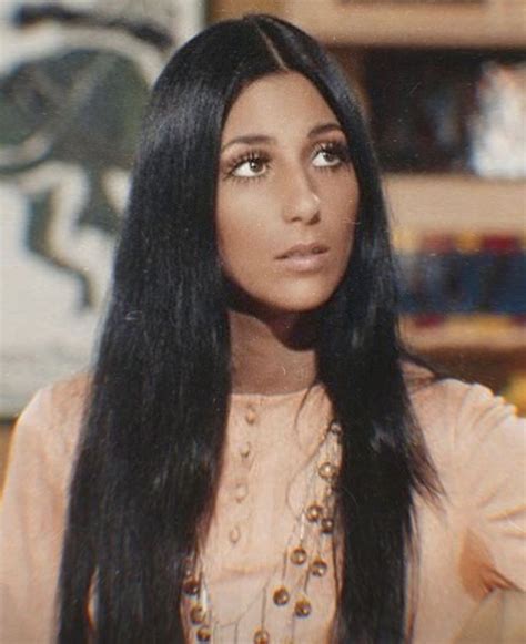 Cher Style Inspiration: Retro Makeup and Fashion from the 1970s