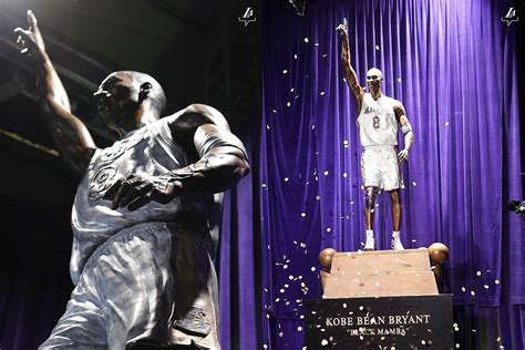 ‘The House That Kobe Built’: The Lakers Unveil Kobe Bryant Statue ...