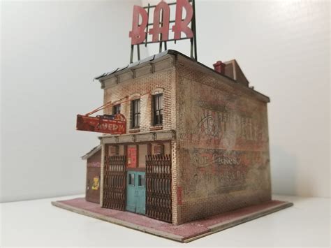 Blue Slipper Tavern - HO Scale Craftsman Kit built by HO Scale Customs